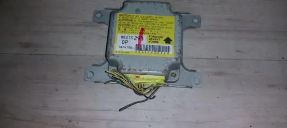 Mitsubishi Galant Airbag control unit/module mr213293 x6t41081