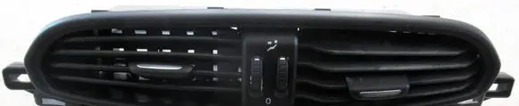 Fiat Tipo Dash center air vent grill LS395437 ST7818