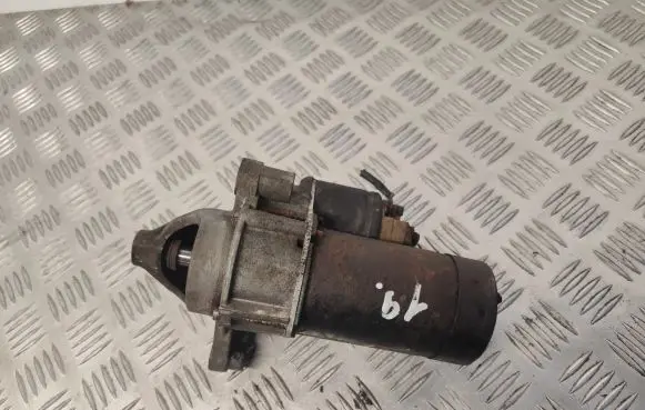 Peugeot 407 Starter motor 9640825280