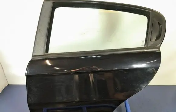 Alfa Romeo 147 Rear door 