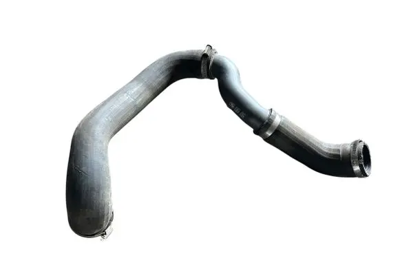 Ford Kuga II Intercooler hose/pipe FV416K683AD