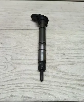 Audi A6 C7 Fuel injector 059130277CC 0445116040
