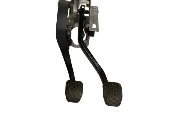 BMW 1 E81 E87 Pedal assembly 6761310 35316761310 6778978