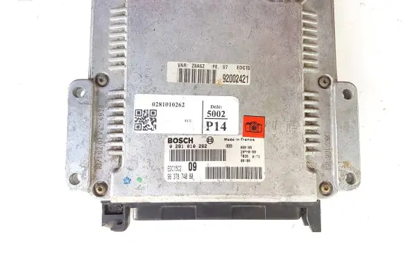 Peugeot 607 Engine control unit/module 9637874080 0281010262