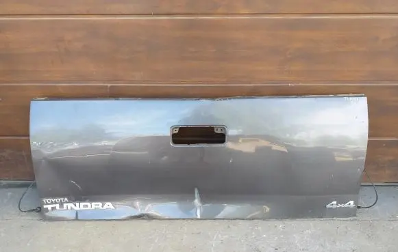 Toyota Tundra II Tailgate/trunk/boot lid