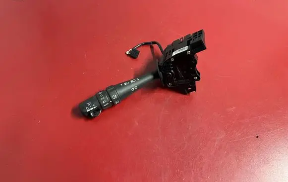 Cadillac SRX Indicator stalk 25743473