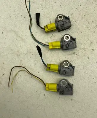 Mercedes-Benz GLK (X204) Airbag deployment crash/impact sensor 04896011AB A2048201985