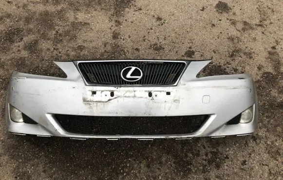 Lexus IS 220D-250-350 Front bumper 