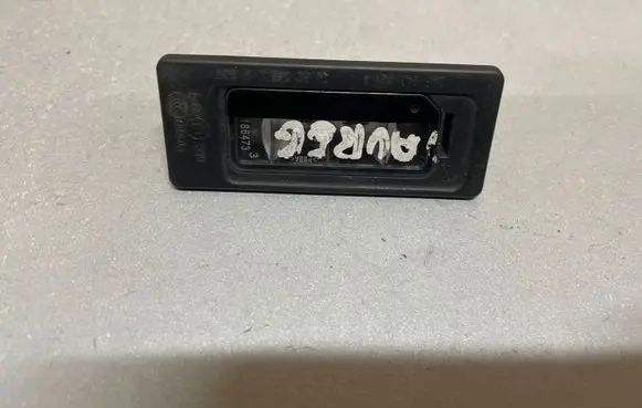 Volkswagen Sharan Number plate light 3AF943021A