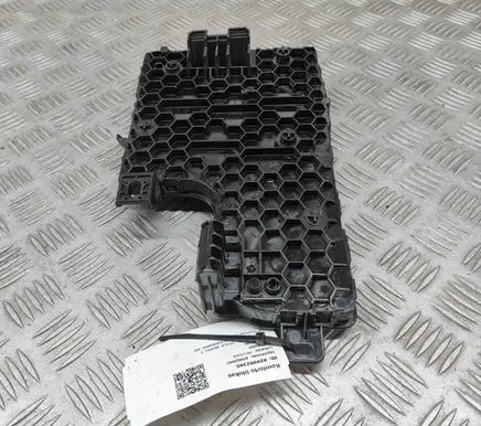 Tesla Model Y Central body control module 165765001A