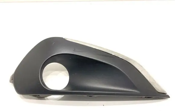 Peugeot 208 I Front bumper lower grill 9810738177