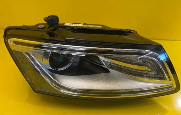 Audi Q5 SQ5 Headlight/headlamp 8R0941006C