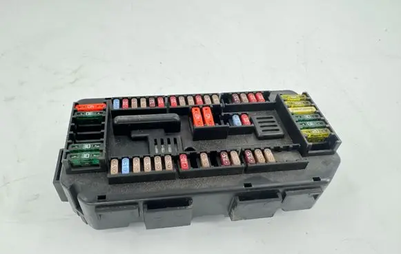 BMW 1 F20 F21 Fuse module 9224879