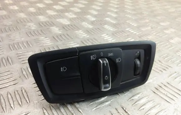 BMW X1 F48 F49 Light switch 9393603