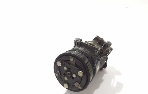 Renault Scenic IV - Grand scenic IV Air conditioning (A/C) compressor (pump) 926001268R