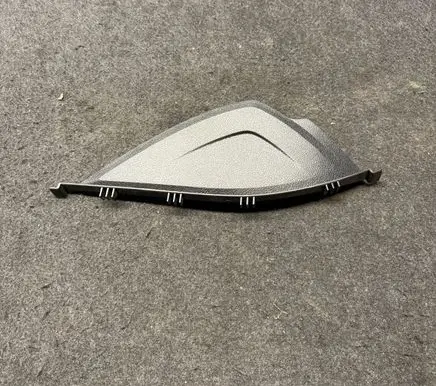 BMW 4 F32 F33 Dashboard side end trim 9218554