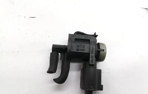 Volkswagen Multivan T5 Turbo solenoid valve 1J0906283