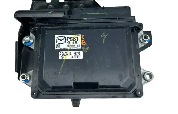 Mazda 3 III Engine control unit/module ECU PSAC188K2A PSS118881 E6T67885HZC