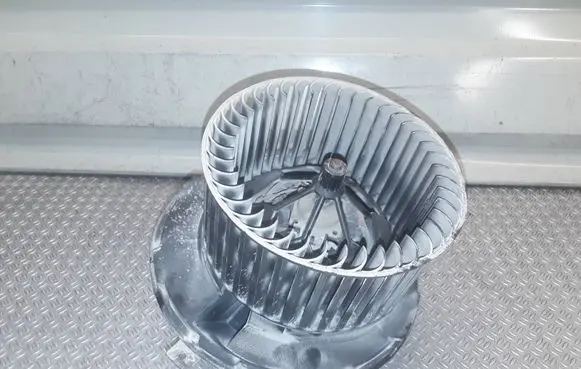 Volkswagen Caddy Heater fan/blower 