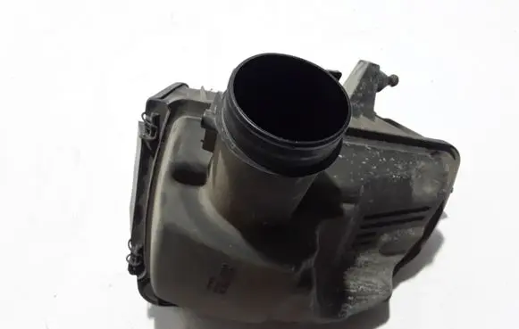 Renault Koleos I Air filter box