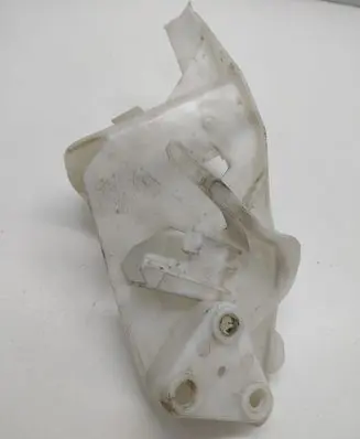 Rear door exterior handle/bracket