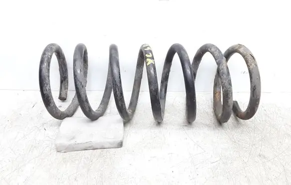 Volvo XC60 Rear coil spring 