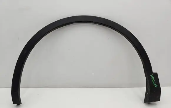 Volkswagen Tiguan Front arch trim 5NA854731E