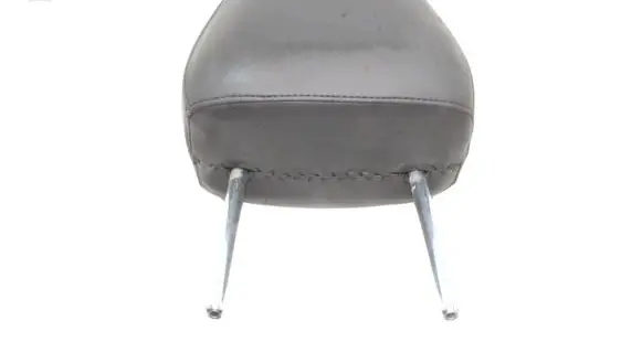 Toyota Auris E180 Front seat headrest 