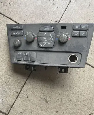 Volvo V70 Climate control unit
