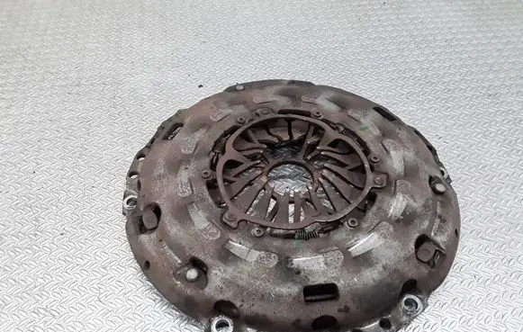 Mitsubishi Lancer VIII Pressure plate 