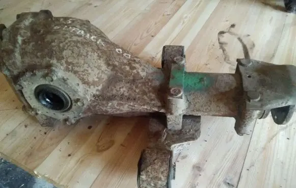 Rear differential