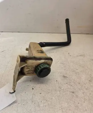 Audi A4 S4 B5 8D Power steering fluid tank/reservoir 8D0422373C