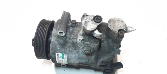 Volkswagen Touran I Air conditioning (A/C) compressor (pump) 1K0820859F R134A8681P 051465027B4