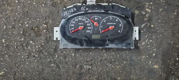 Nissan Micra Speedometer (instrument cluster) 4X03836