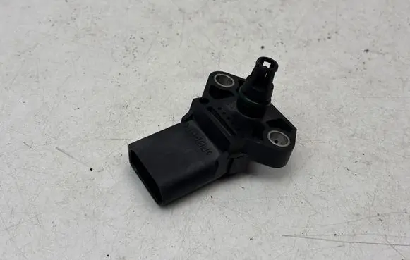 Audi A2 Air pressure sensor 0281002399 038906051B
