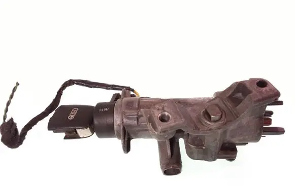 Audi A6 S6 C5 4B Ignition lock 4B0905851B