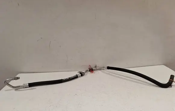 Power steering hose/pipe/line