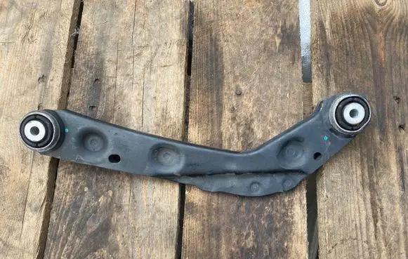 Volvo XC90 Rear control arm 31360584 FJJ0ACZE