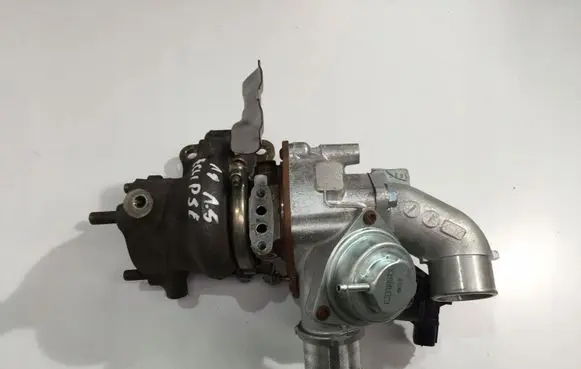 Mitsubishi Eclipse Cross Turbo 1515A357