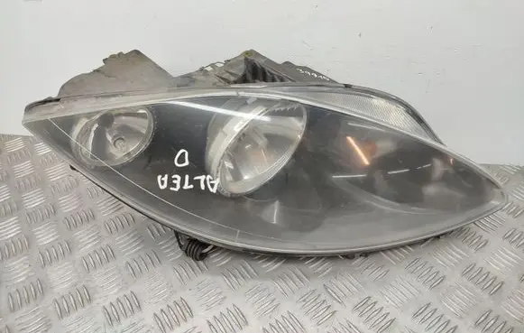 Seat Altea Headlight/headlamp