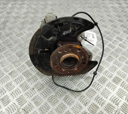 Mercedes-Benz A W176 Rear wheel hub A2463503541