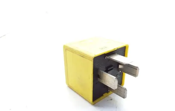 Ford Mondeo MK I Other relay 93BG14N089BA V23136B1X3