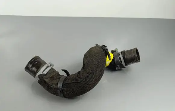 Jeep Cherokee Engine coolant pipe/hose 68414416AB