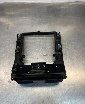 Mercedes-Benz ML W163 Electric window control switch A1638206410 03751730