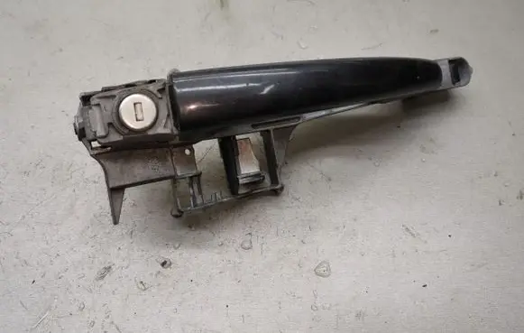 Peugeot 207 Front door exterior handle