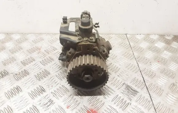 Ford Focus Fuel injection high pressure pump 0445010102 9683703780