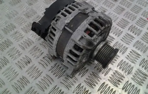 Audi S5 Facelift Generator/alternator 04L903017E 0125711154