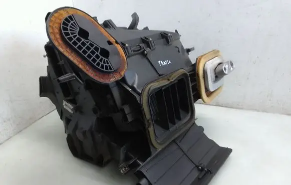Renault Trafic II (X83) Interior heater climate box assembly housing 