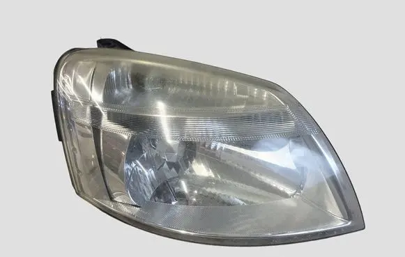 Peugeot Partner Headlight/headlamp