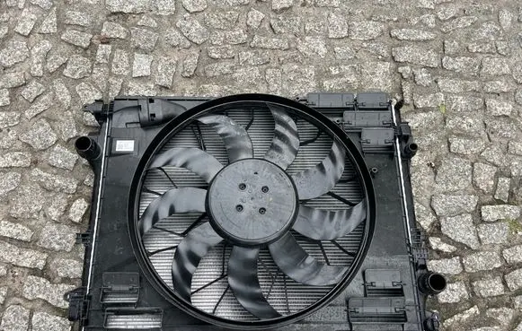 Mercedes-Benz E W214 Electric radiator cooling fan A0999069004 C86592102 23335204872